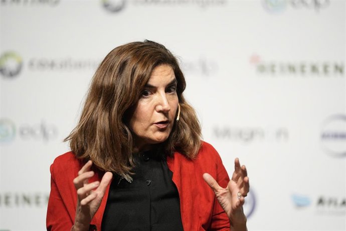 La consejera de Empleo, Empresa y Trabajo Autónomo, Rocío Blanco, durante su participación en la mesa redonda, sobre 'Empleabilidad y formación de futuro' en el Foro Andalucía hacia el futuro.