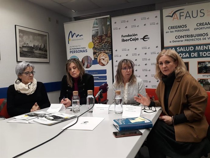 Afaus y Fundación Madre piden poner atención al absentismo escolar por si detrás hubiera problemas de salud mental