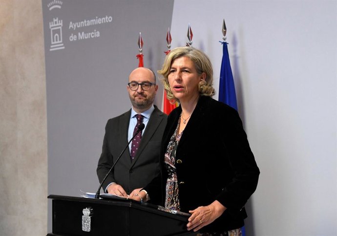 La portavoz del Grupo Popular en el Ayuntamiento de Murcia, Mercedes Bernabé