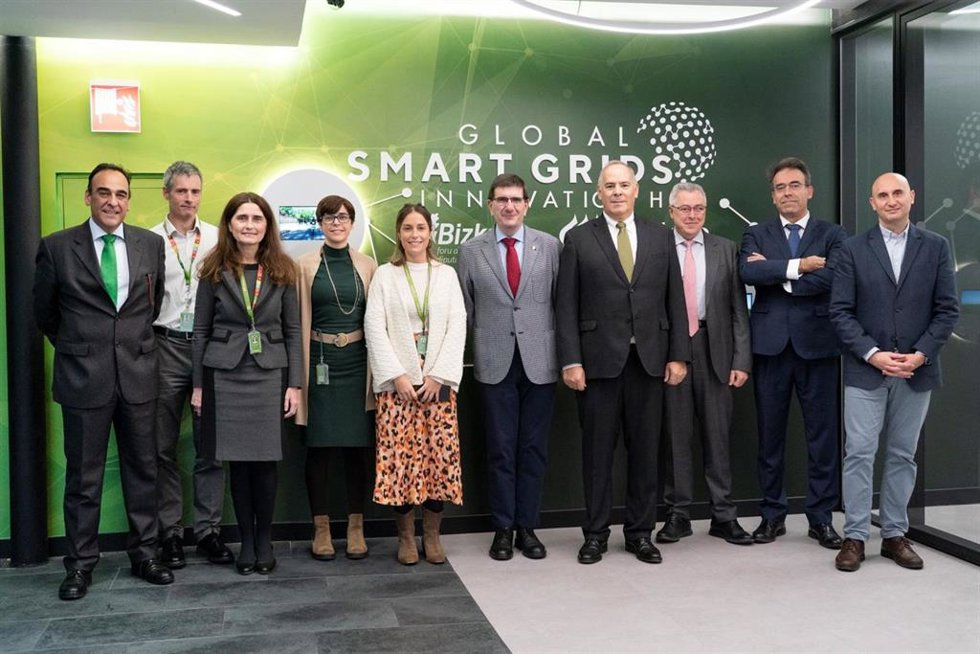 Visita de la Universidad de Deusto al Hub de Iberdrola de Larraskitu (Bilbao)