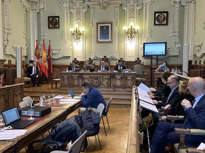 Pleno municipal del Ayuntamiento de Valladolid celebrado el 18 de diciembre.