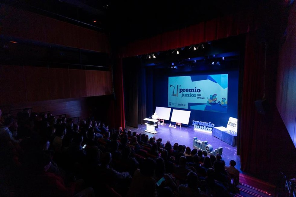 La empresa Adity Digital Solutions, ganadora del XXI Premio Junior dotado con 10.000 euros