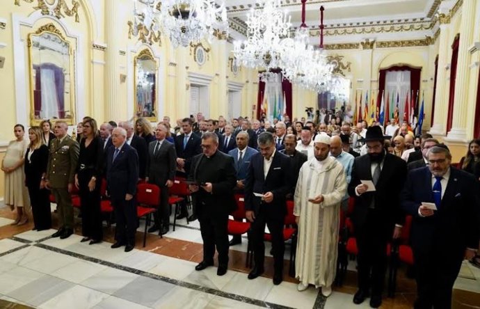 Encuentro entre distintas religiones organizado por el Gobierno de Melilla el 23 de octubre