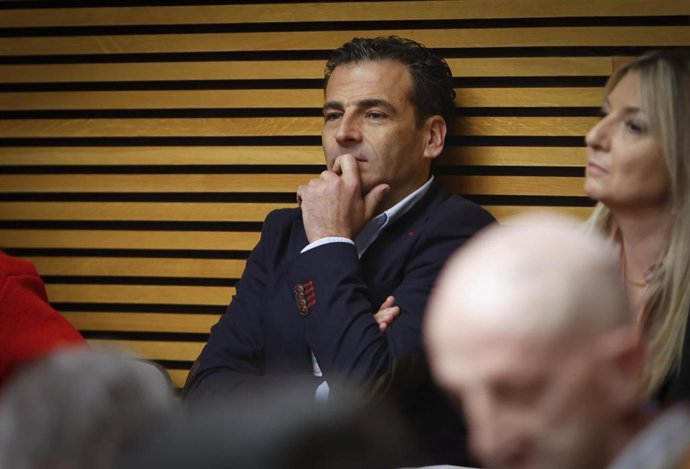 Costa en la Comisión de Les Corts