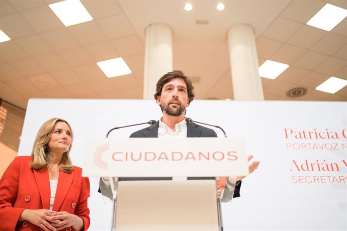 Archivo - La portavoz de Ciudadanos, Patricia Guasp y el secretario general del partido, Adrián Vázquez.