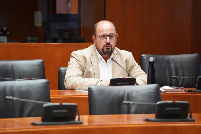 Archivo - El diputado del PAR Alberto Izquierdo.