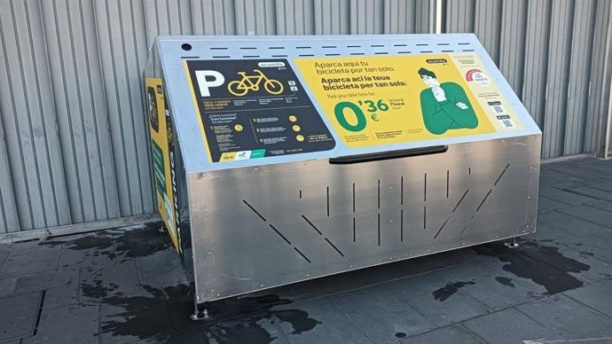 Les estacions de Valncia Joaquín Sorolla i Valncia Nord estrenen aparcament segur per a bicicletes