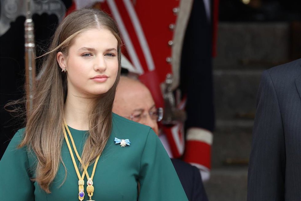La Princesa Leonor a la salida de la Solemne Sesión de Apertura de las Cortes Generales de la XV Legislatura, en el Congreso de los Diputados, a 29 de noviembre de 2023, en Madrid (España). El Rey abre hoy la decimoquinta legislatura en una sesión plena