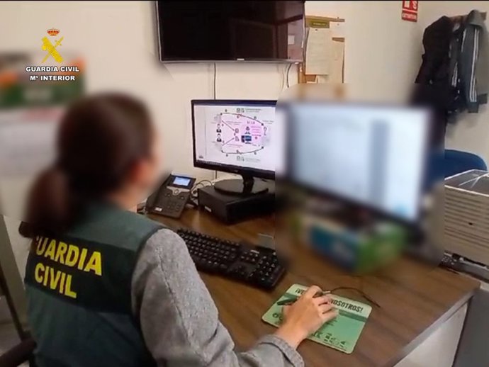 Dos detenidos por estafar 20.000 a una residencia de Sant Joan al interceptar un pago a una empresa de reformas