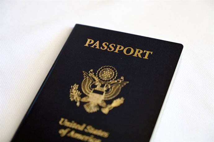 Archivo - Pasaporte de Estados Unidos.