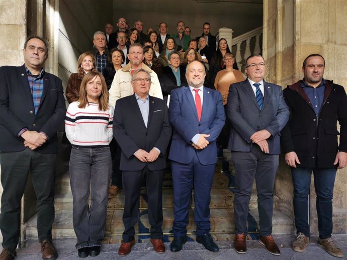 Acto del homenaje al personal laboral de la Diputación que se ha jubilado.