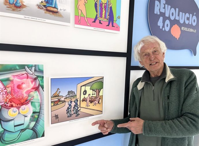 Exposición 'Ciencia, Innovación y ucho Humor' en el Edificio del Reloj