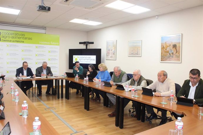 Reunión del Consejo Rector de Cooperativas Agro-alimentarias Castilla-La Mancha.