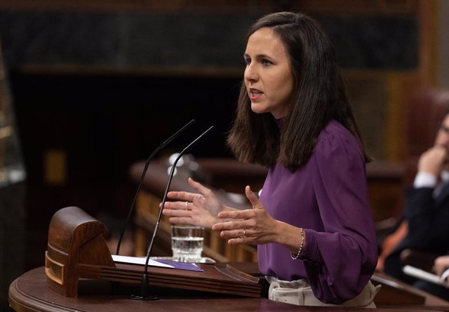 La secretaria general de Podemos, Ione Belarra, interviniendo en el Pleno del Congreso 