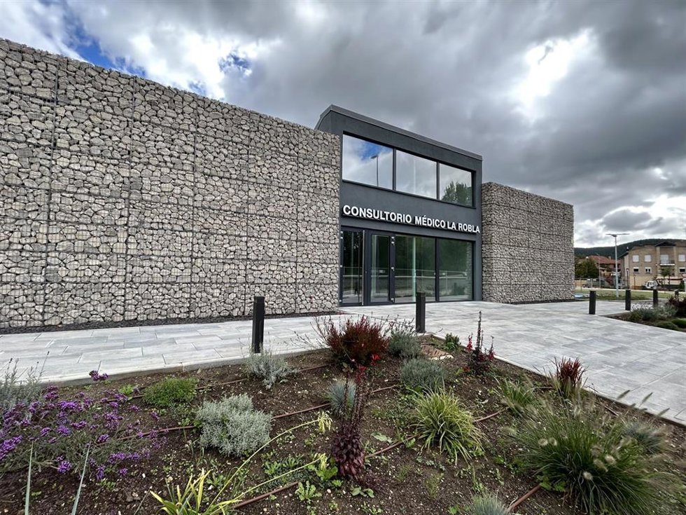 El Ayuntamiento de La Robla (León) inaugura su Consultorio Médico, edificio pionero en eficiencia energética en CyL.