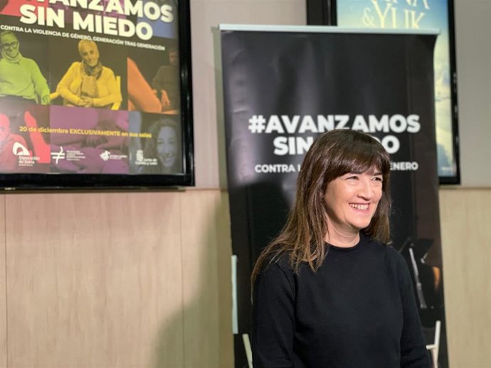 La diputada Laura Prieto presenta el salto de la campaña 'Voy sin miedo' al cine.