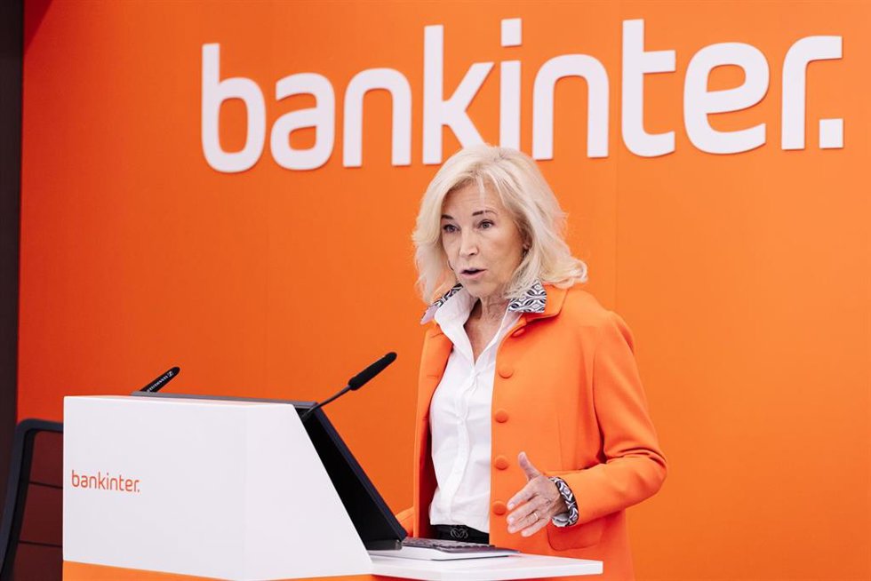 Archivo - La consejera delegada de Bankinter, María Dolores Dancausa, interviene durante la presentación de los resultados del tercer trimestre de Bankinter, a 19 de octubre de 2023, en Madrid (España)