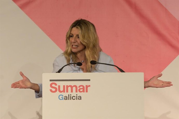 La líder de Sumar y vicepresidenta segunda del Gobierno, Yolanda Díaz, interviene durante la presentación del proyecto de Sumar Galicia, en Palexco, a 16 de diciembre, en A Coruña, Galicia (España).