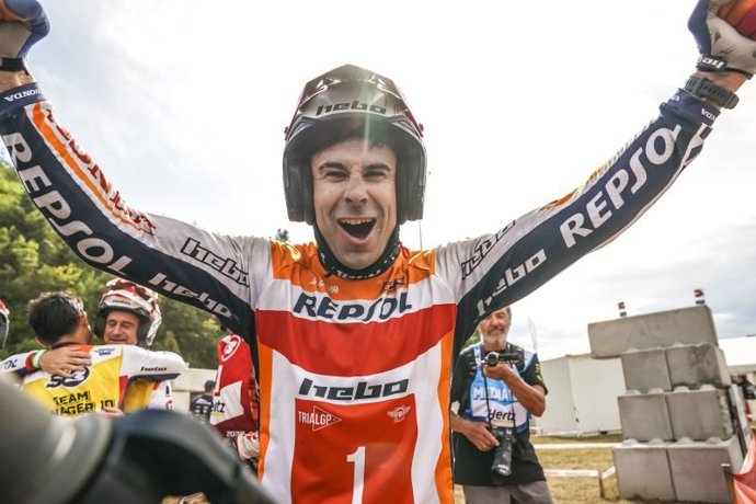 El piloto de trial Toni Bou seguirá en el Repsol Honda Team hasta 2027