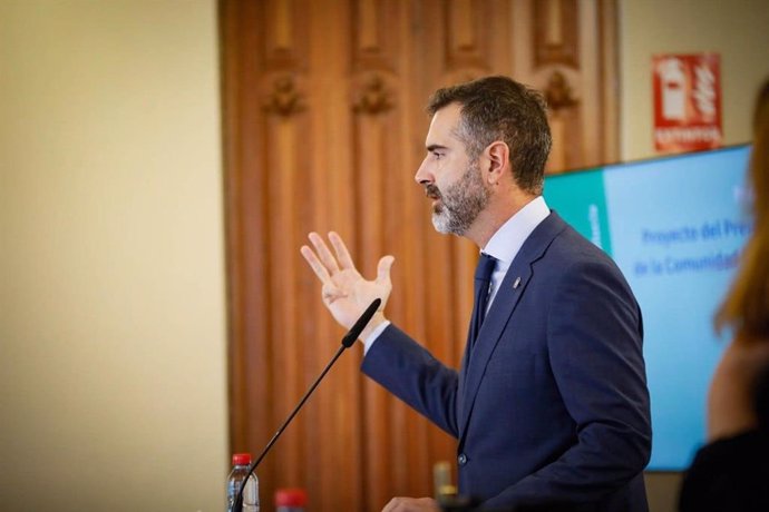 La Junta de Andalucía impulsa la economía circular y reconoce los primeros subproductos derivados de residuos, como ha señalado el consejero de Sostenibilidad, Medio Ambiente y Economía Azul, Ramón Fernández-Pacheco.