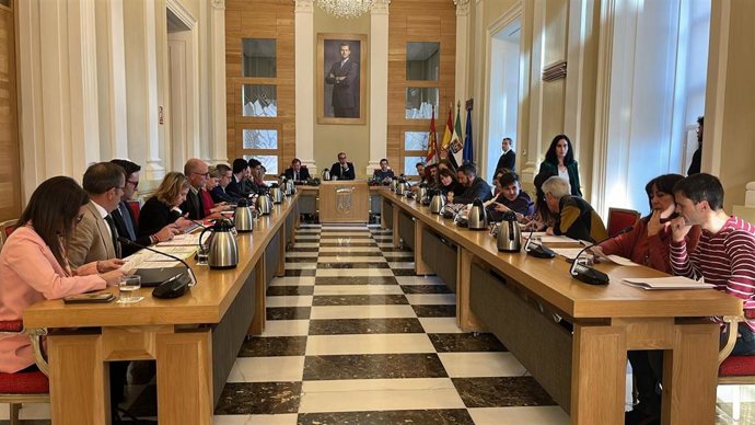 Pleno ordinario del mes de diciembre en el Ayuntamiento de Cáceres
