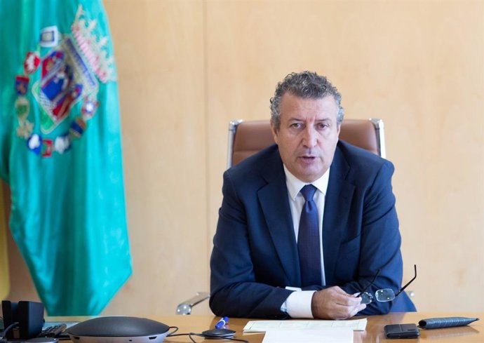 El presidente de la Diputación de Sevilla, Javier Fernández, en una imagen de archivo.