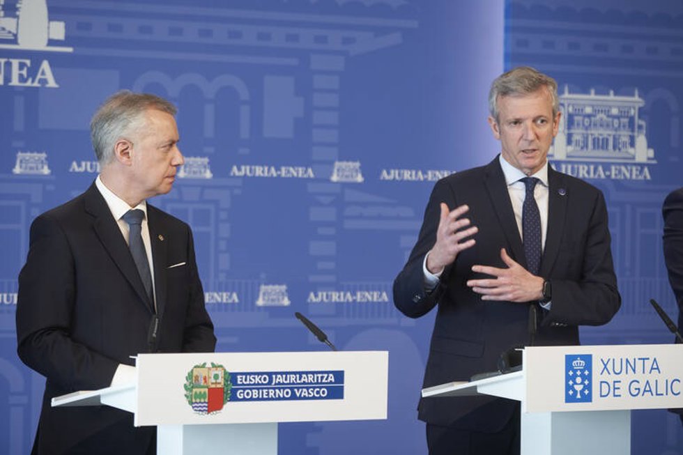 El Lehendakari, Iñigo Urkullu, y el presidente de la Xunta de Galicia, Alfonso Rueda