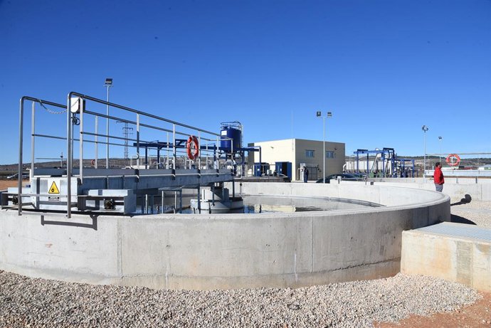 Archivo - EDAR Sisante, estación depuradora