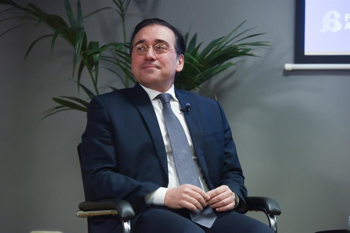 El ministro de Asuntos Exteriores, Unión Europea y Cooperación, José Manuel Albares, participa en la jornada 'Balance de la Presidencia española de la Unión Europea', en la sede de la Fundación Alternativas, a 21 de diciembre de 2023, en Madrid (España)