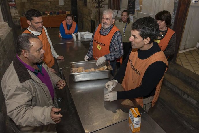 Voluntarios de CaixaBank en la actividad solidaria en comedores de la provincia de Barcelona