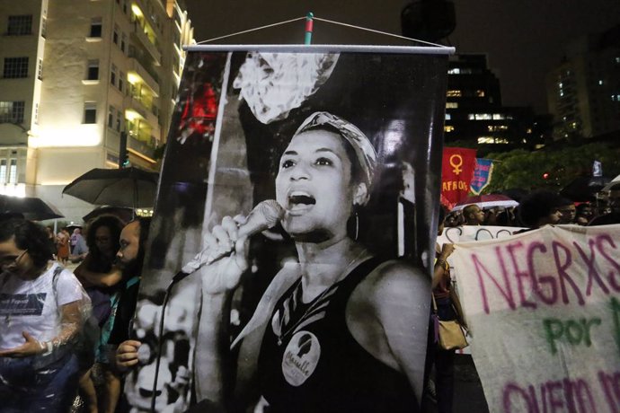 Archivo - March 14, 2019 - SãO Paulo, Brazil - Protesters are doing a year-long act of murdering councilwoman Marielle Franco and her driver, Anderson Gomes, on Paulista Avenue, downtown São Paulo, on Thursday. Marielle and Anderson were executed with a s