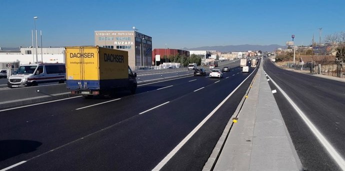 El tercer carril en sentit nord de la C-17