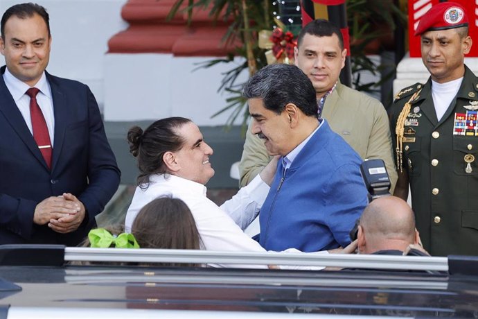 El empresario Alex Saab y el presidente de Venezuela, Nicolás Maduro, en Caracas