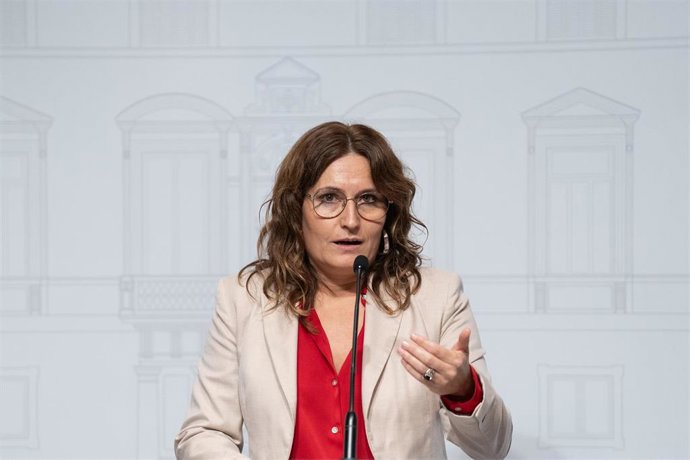 Archivo - La consellera de la Presidencia, Laura Vilagr, ofrece declaraciones a los medios tras una reunión de la Comisión Mixta Generalitat-Ayuntamiento de Barcelona, a 20 de octubre de 2023, en Barcelona, Catalunya (España). El Govern y el Ayuntamien