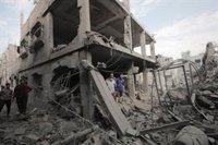 Israel reclama a los residentes del campamento de refugiados de Bureij que se desplacen al sur de Gaza