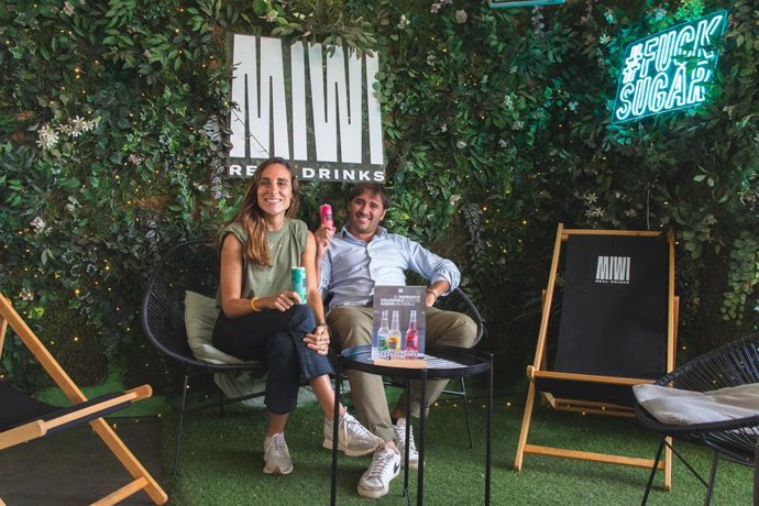 Archivo - Laura Pérez Valverde e Íñigo Aguirrezabal Conde, fundadores de Miwi