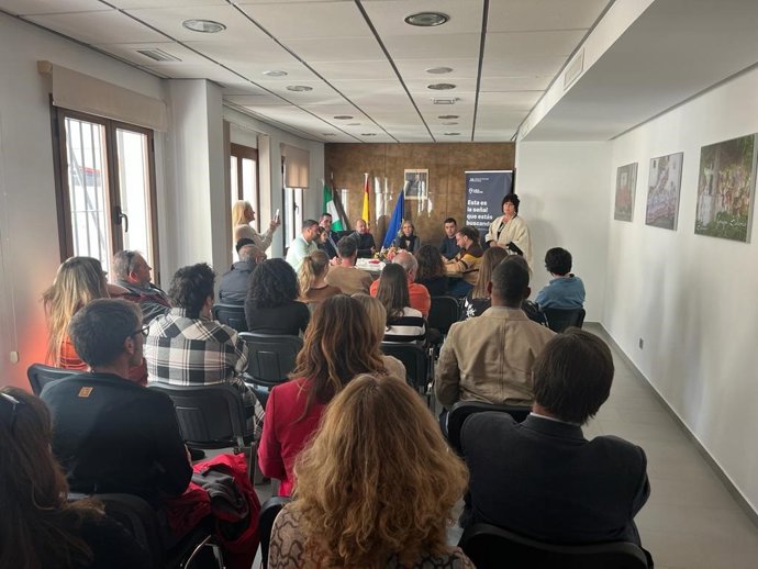 Cinco empresas y cuatro ayuntamientos de la Axarquía forman a nueve participantes del proyecto Metapueblos