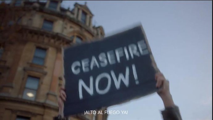 Imagen de la campaña de ActionAid 'Take may voice'