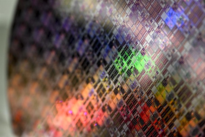 Illustration picture shows semiconductors in the marge a trade mission of the Flemish government to Arizona and California, Wednesday 06 December 2023.