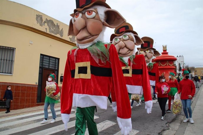 Música, cine, títeres y magia llegan estos días a una docena de pueblos de la mano de la Diputación de Cáceres