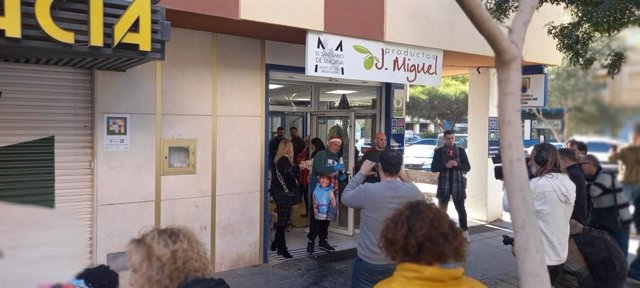 Establecimiento 'El Bonsái de la Suerte' que ha repartido casi 1,4 millones de euros en el barrio de Nueva Andalucía de Almería