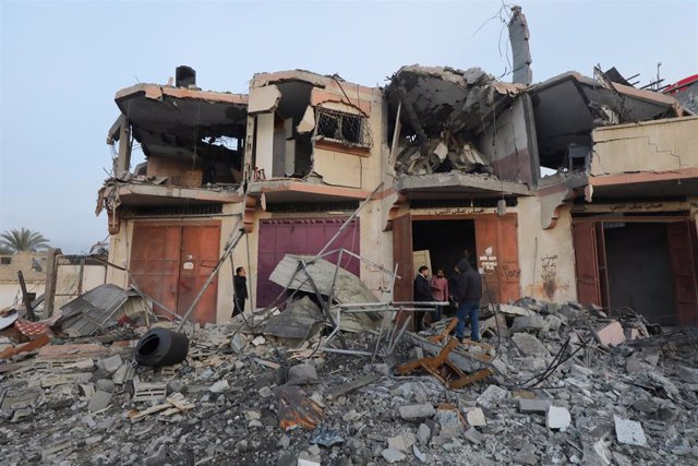 Edificio destruido en la localidad de Dair el Balah, en la Franja de Gaza