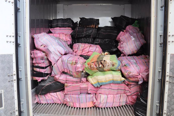 Archivo - February 8, 2023, New Zealand: New Zealand Police, Customs Officials and its Defence Force, recovered half a billion $NZ - around 260 million - worth of cocaine in the Pacific Ocean..An incredible 81 bales of the product were back to New Zea