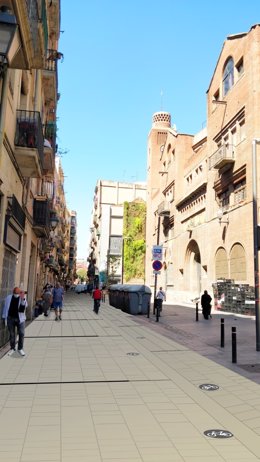 Proyección de la futura calle Sant Antoni Abad, en el distrito de Ciutat Vella, tras las obras de pacificación
