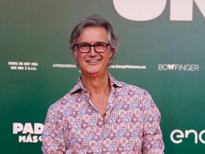 Archivo - Javier Castillo 'Poti' durante el estreno de 'Padre no hay más que uno 3' en los cines Callao.