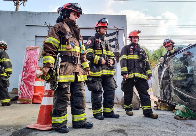 Bomberos en Sao Paulo, Brasil