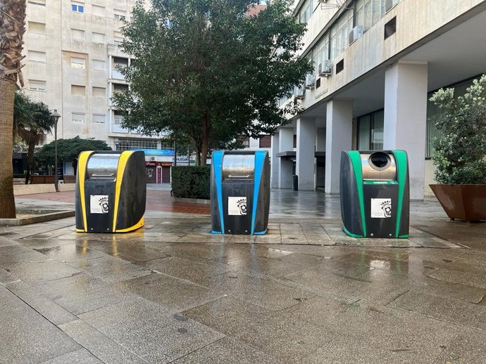 Contenedores instalados en Huelva capital.