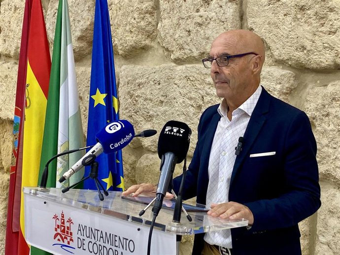 Archivo - El portavoz del PSOE en el Ayuntamiento de Córdoba, Antonio Hurtado.