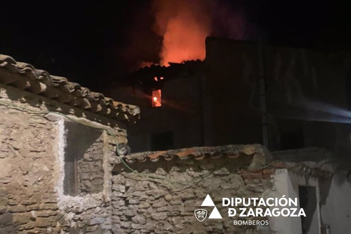 Incendio en cuatro viviendas de Belmonte de Gracián.