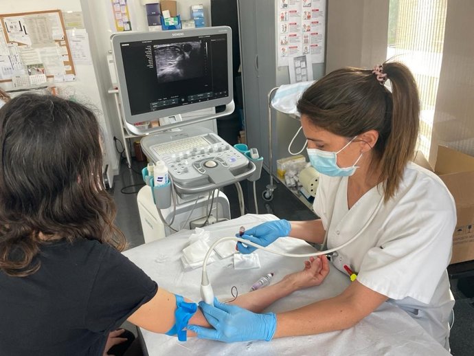 Archivo - Consulta en un centro de atención primaria.